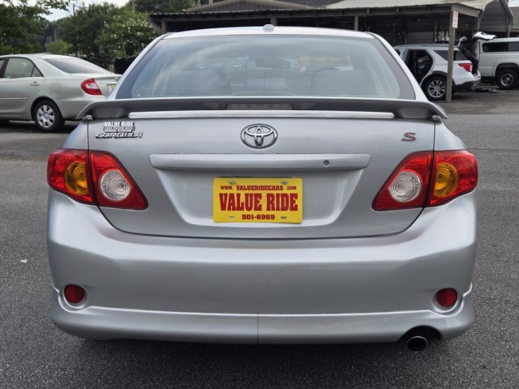 2010 Toyota Corolla - $9,995