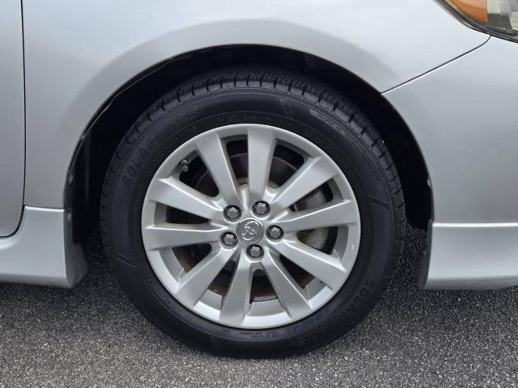 2010 Toyota Corolla - $9,995