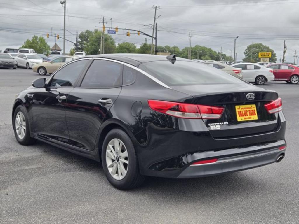 2018 Kia Optima - $12,995