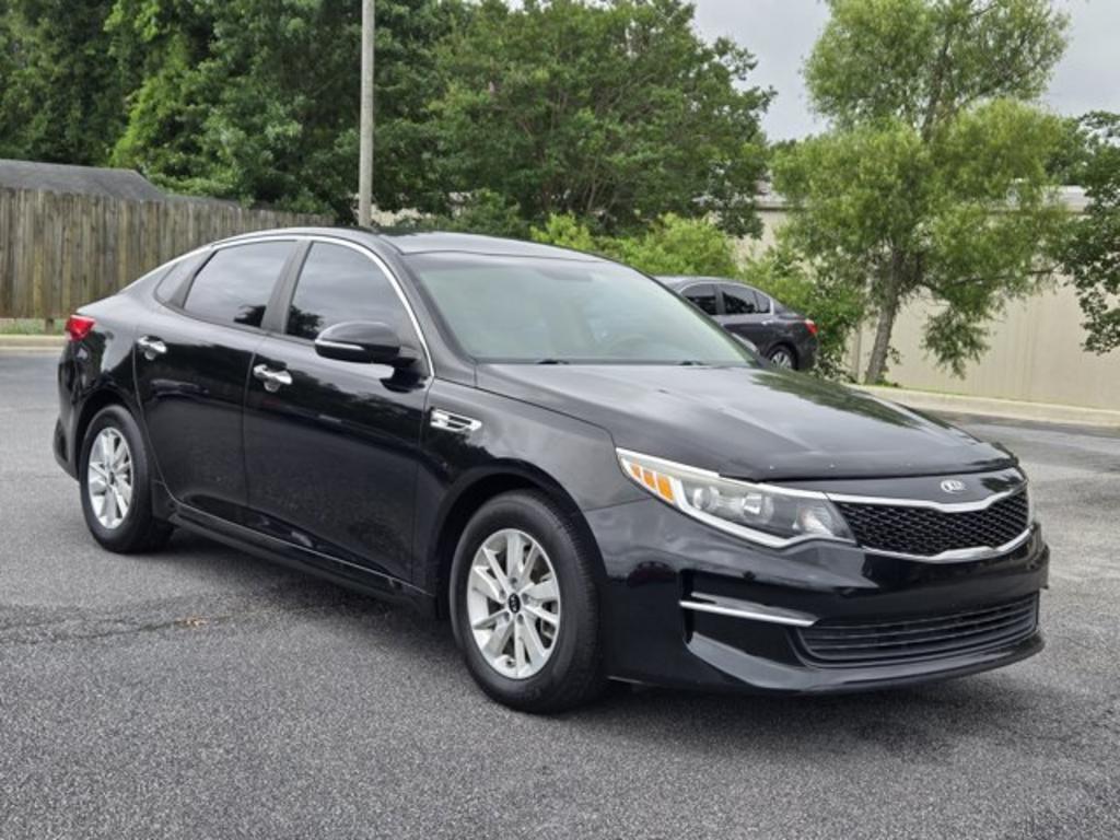 2018 Kia Optima - $12,995