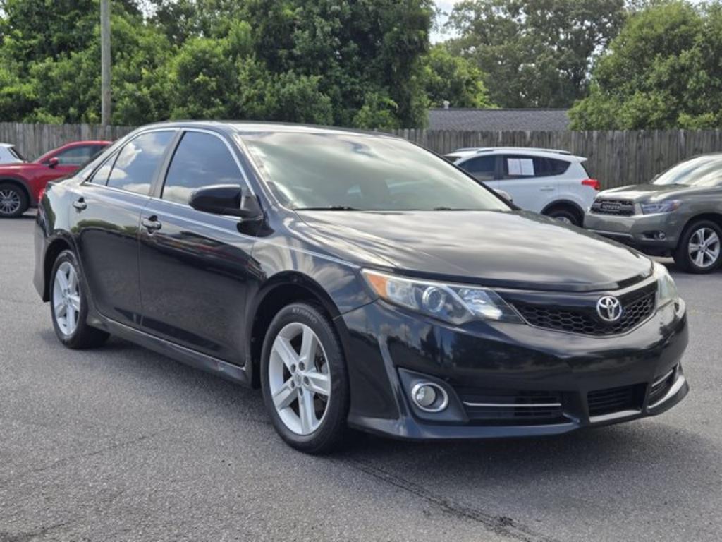 2013 Toyota Camry - $13,995