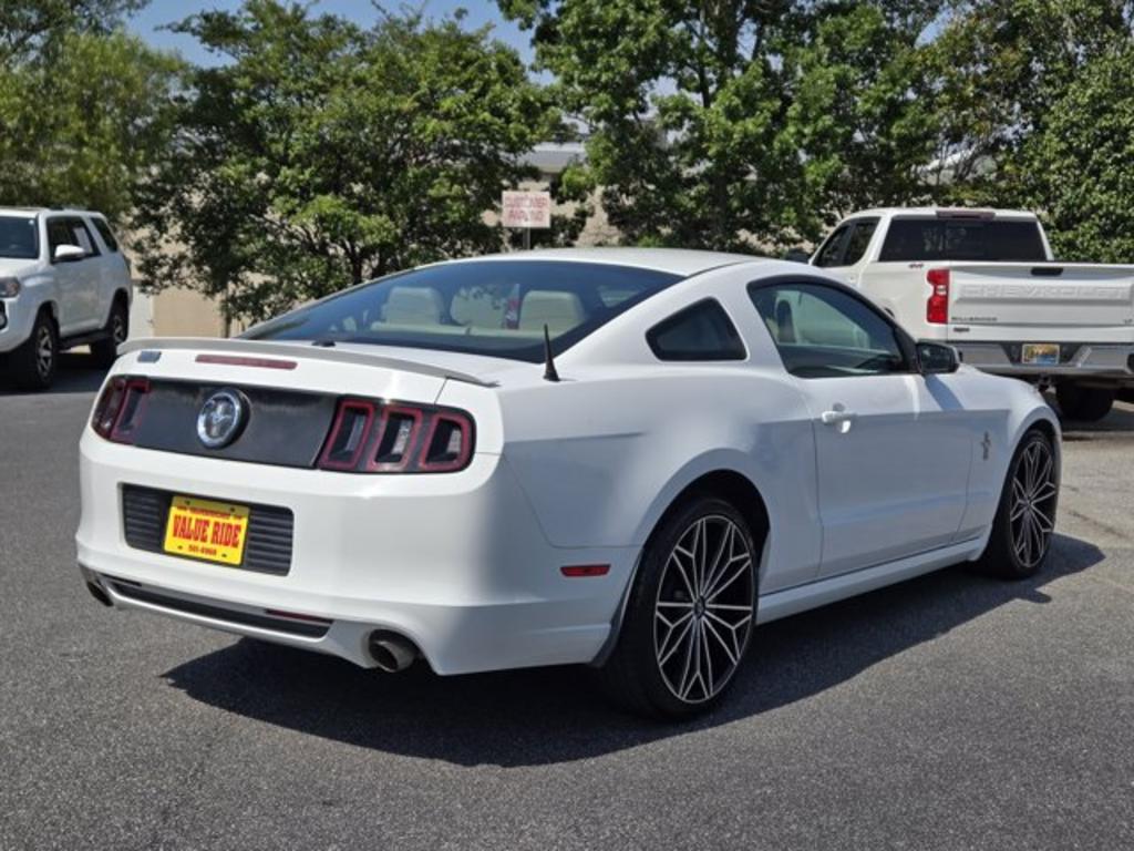 2014 Ford Mustang - $16,995