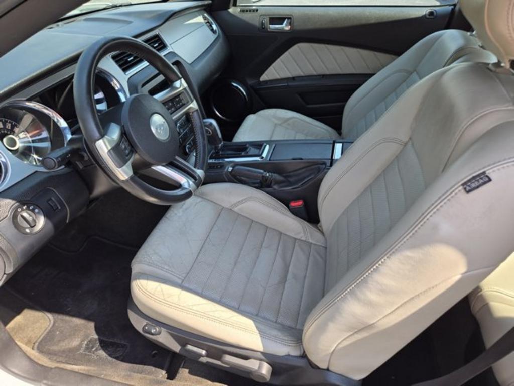 2014 Ford Mustang - $16,995