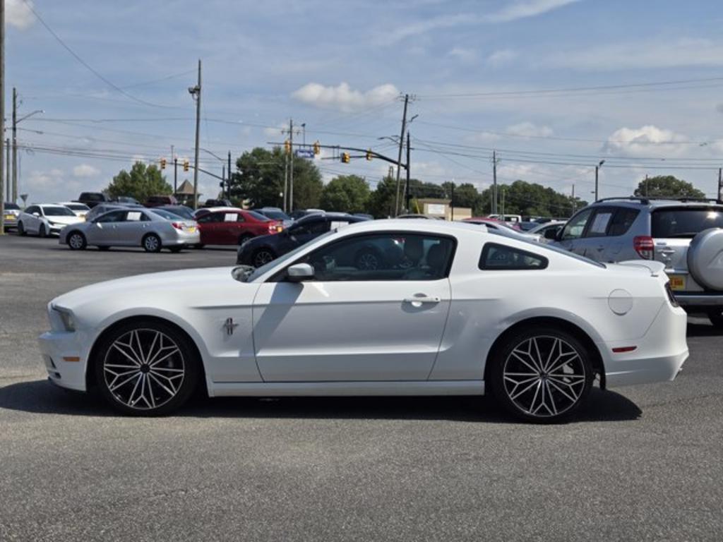 2014 Ford Mustang - $16,995