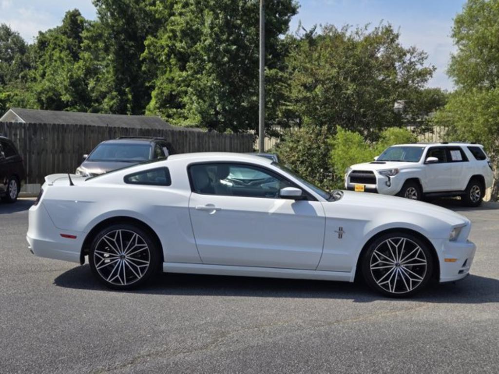 2014 Ford Mustang - $16,995