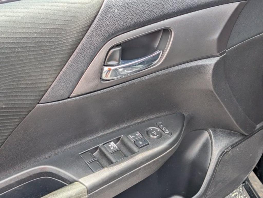 2014 Honda Accord - $12,995