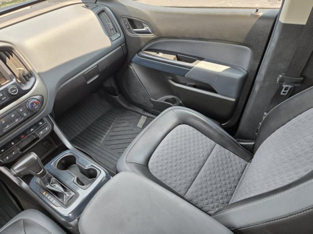 2015 Chevrolet Colorado - $14,995