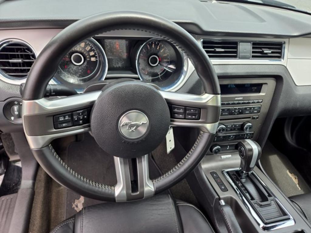 2014 Ford Mustang - $12,995