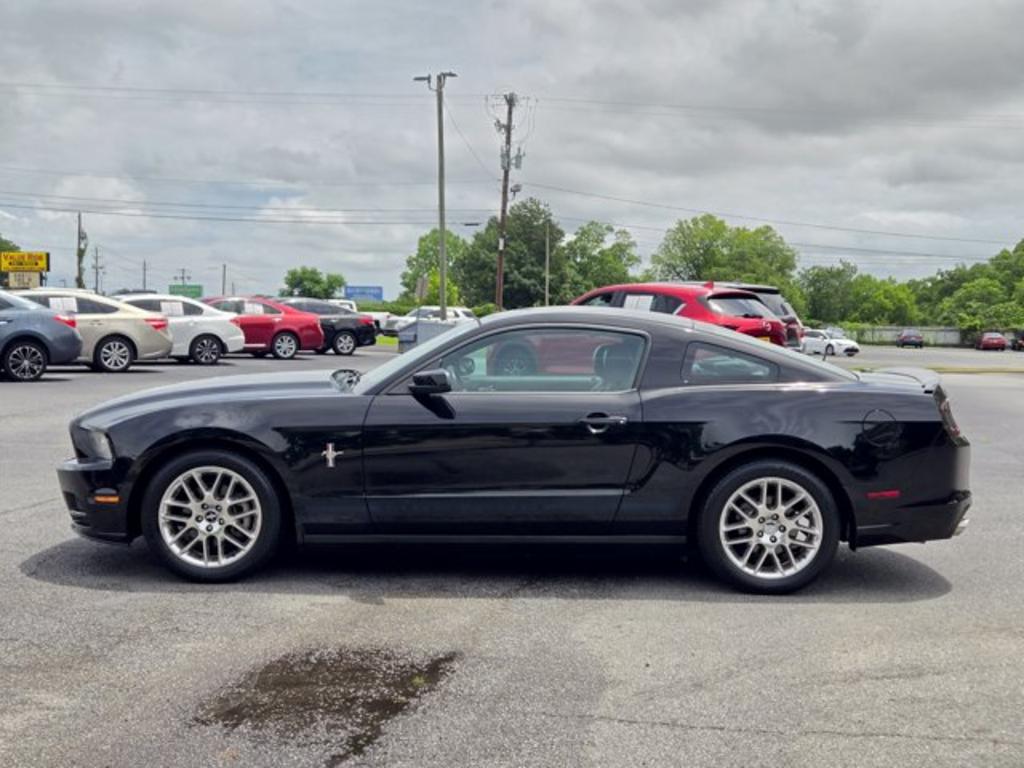 2014 Ford Mustang - $12,995