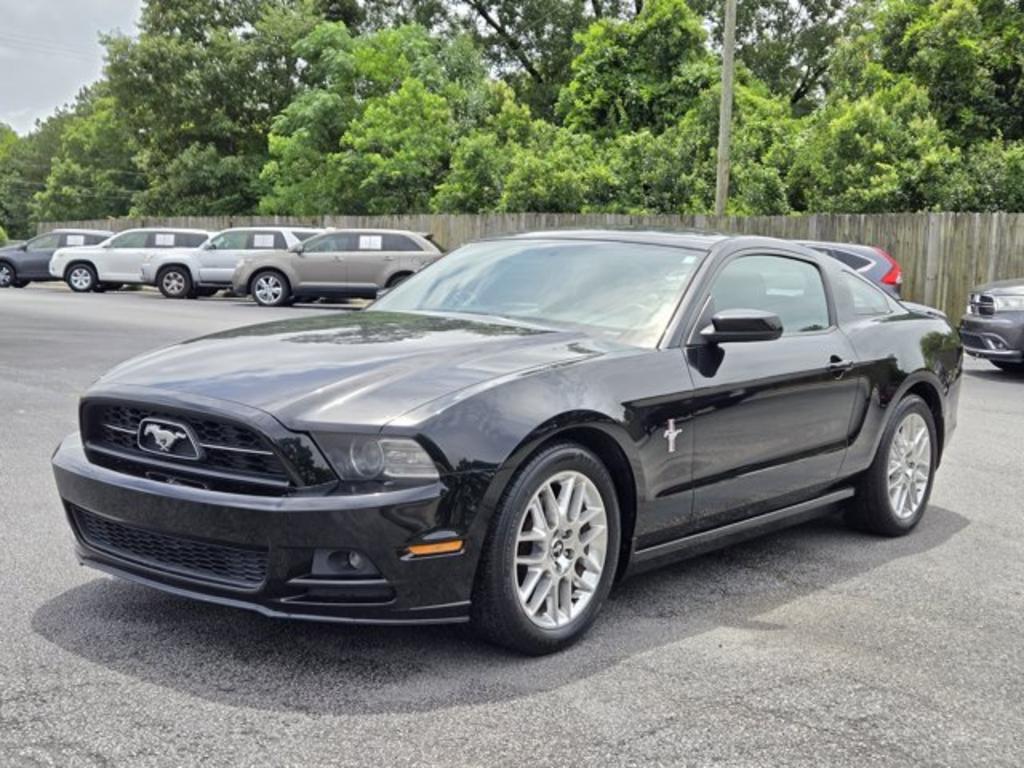 2014 Ford Mustang - $12,995