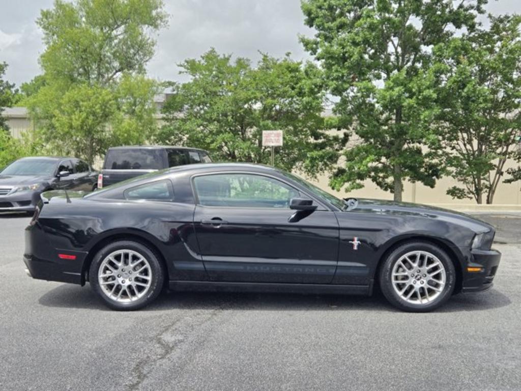 2014 Ford Mustang - $12,995
