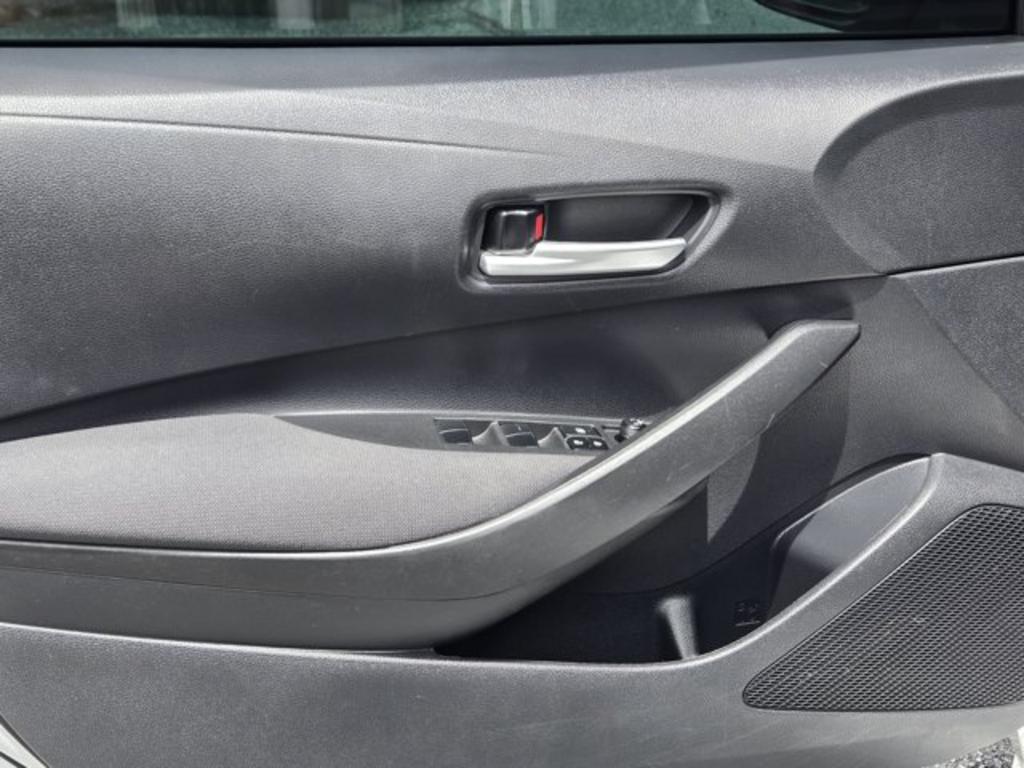 2021 Toyota Corolla - $18,995