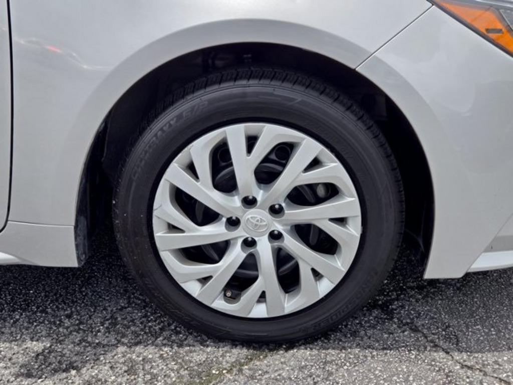 2021 Toyota Corolla - $18,995