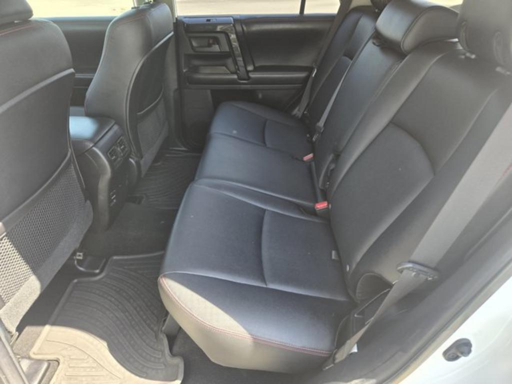 2015 Toyota 4Runner - $16,995