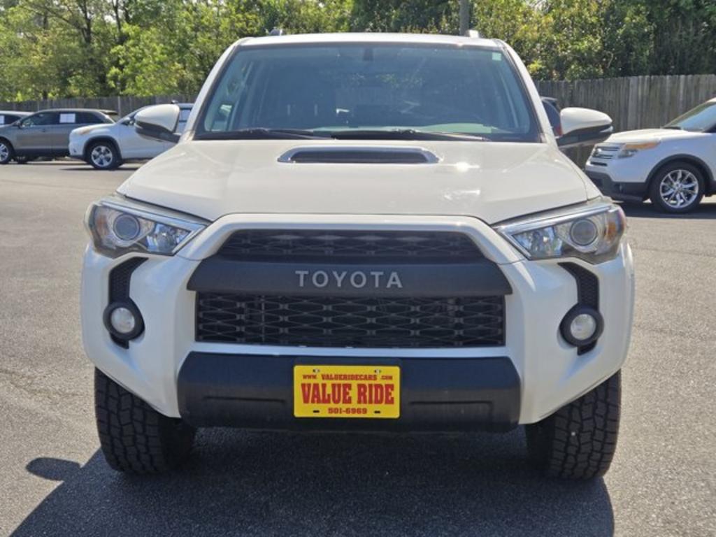2015 Toyota 4Runner - $16,995