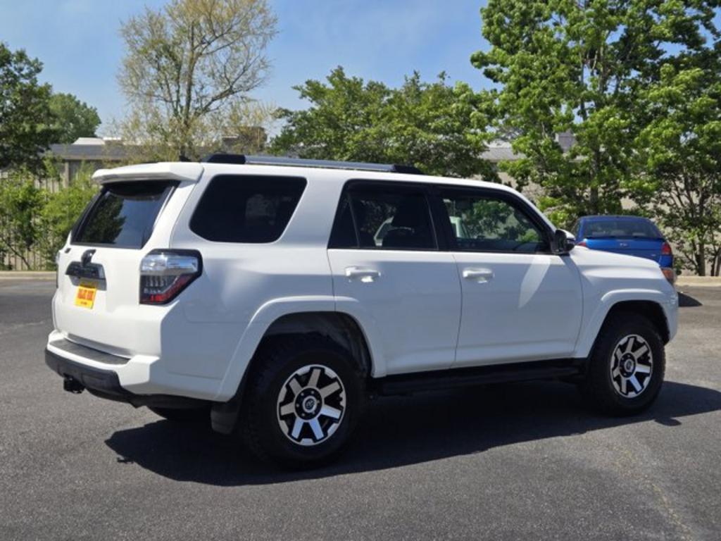 2015 Toyota 4Runner - $16,995