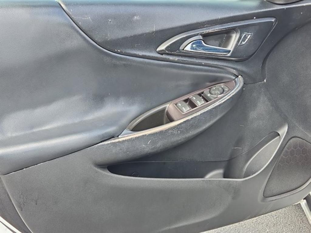 2016 Chevrolet Malibu  photo