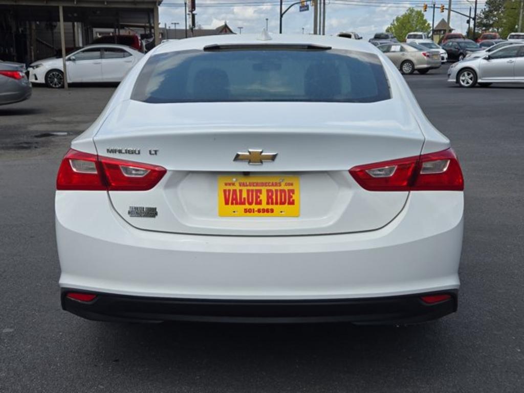 2016 Chevrolet Malibu  photo