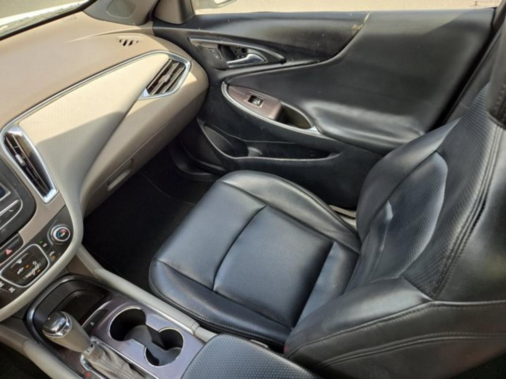 2016 Chevrolet Malibu  photo