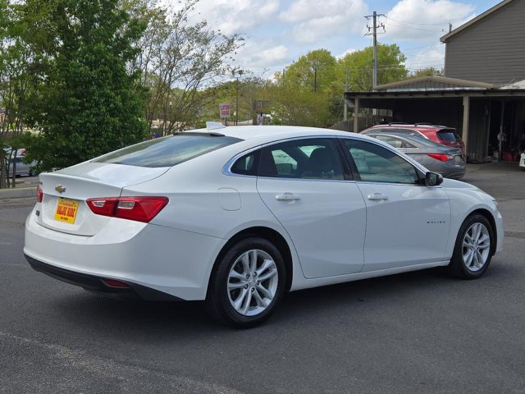 2016 Chevrolet Malibu  photo