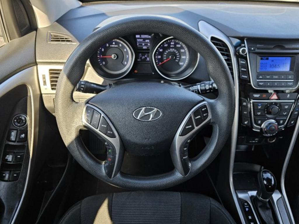 2016 Hyundai Elantra  photo