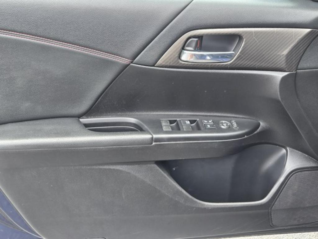 2017 Honda Accord - $14,995