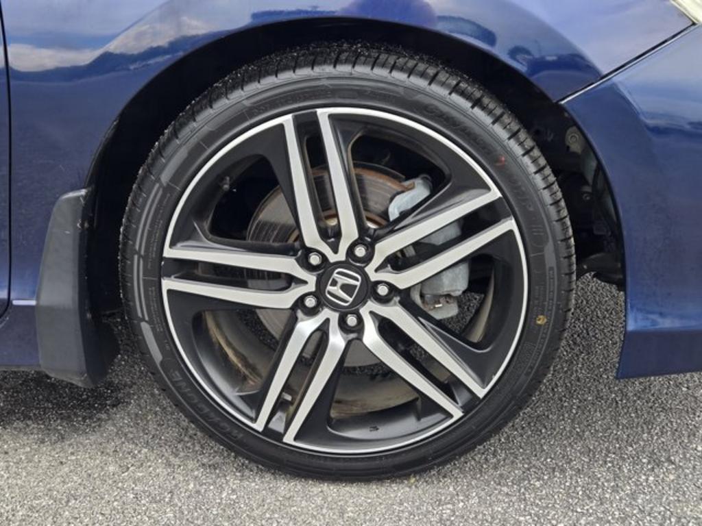 2017 Honda Accord - $14,995