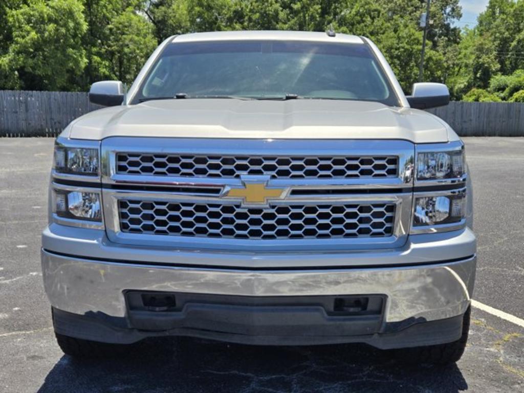 2015 Chevrolet Silverado - $22,995