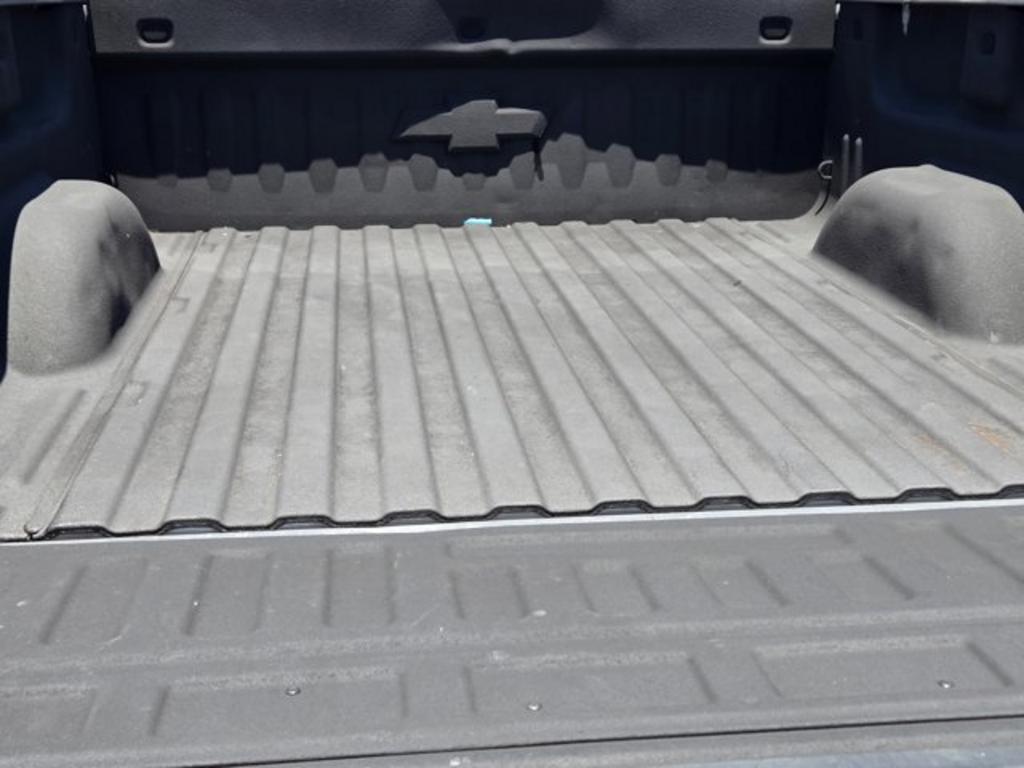 2015 Chevrolet Silverado - $22,995