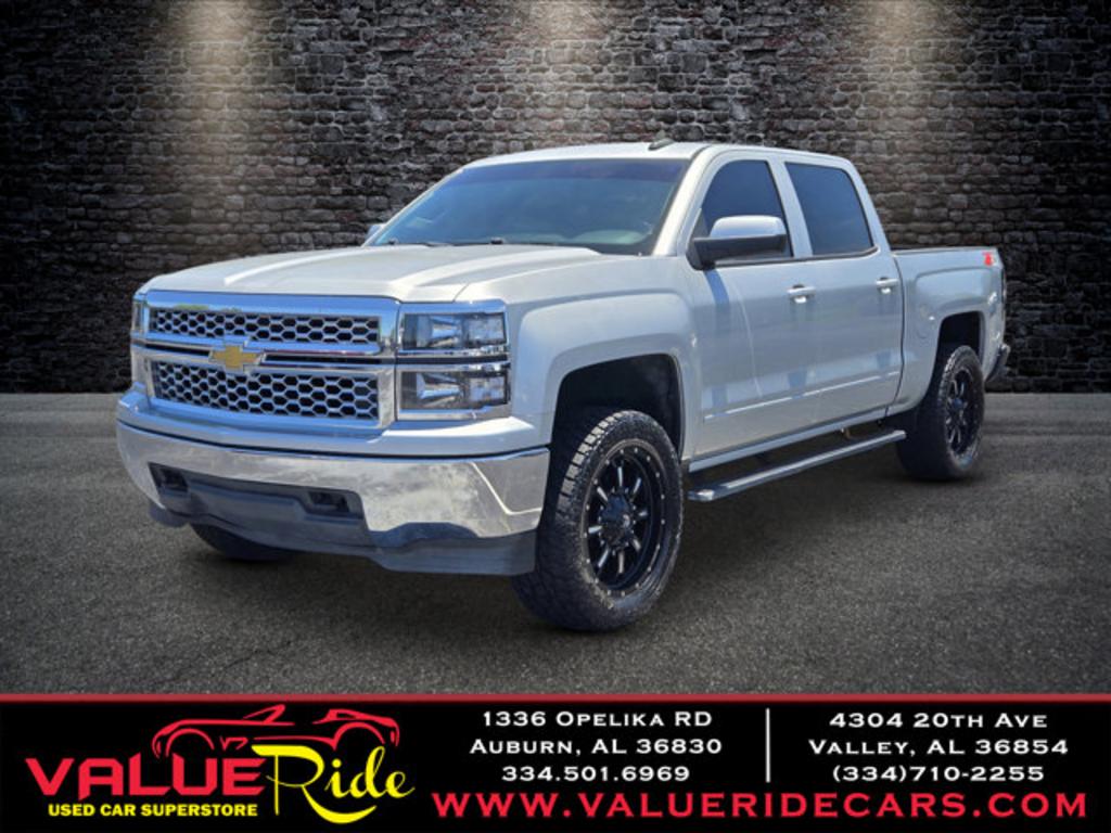 2015 Chevrolet Silverado - $22,995