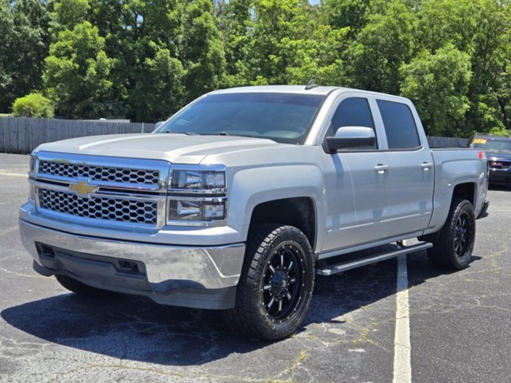 2015 Chevrolet Silverado - $22,995