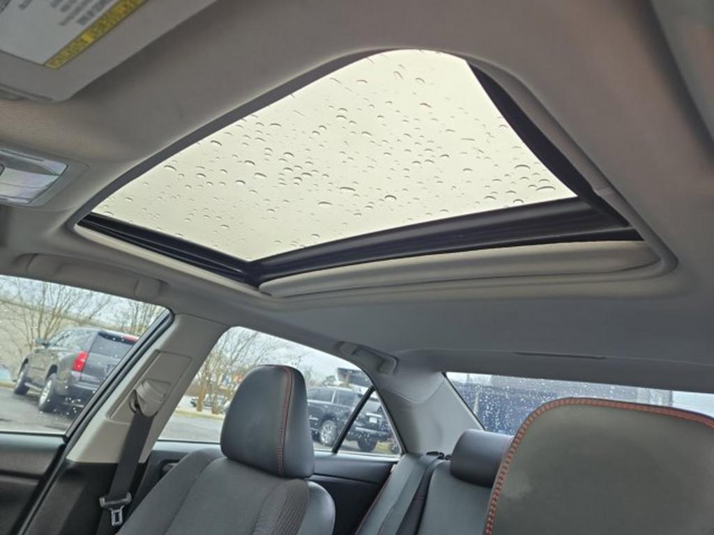 2016 Toyota Camry - $13,995