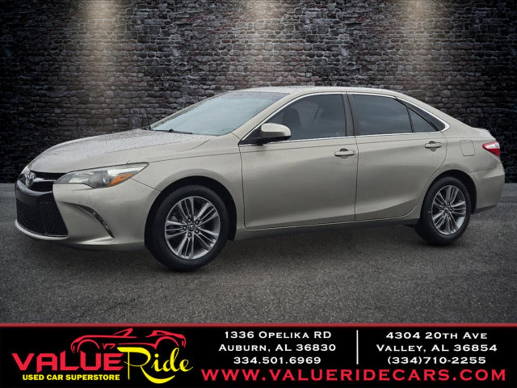 2016 Toyota Camry - $13,995