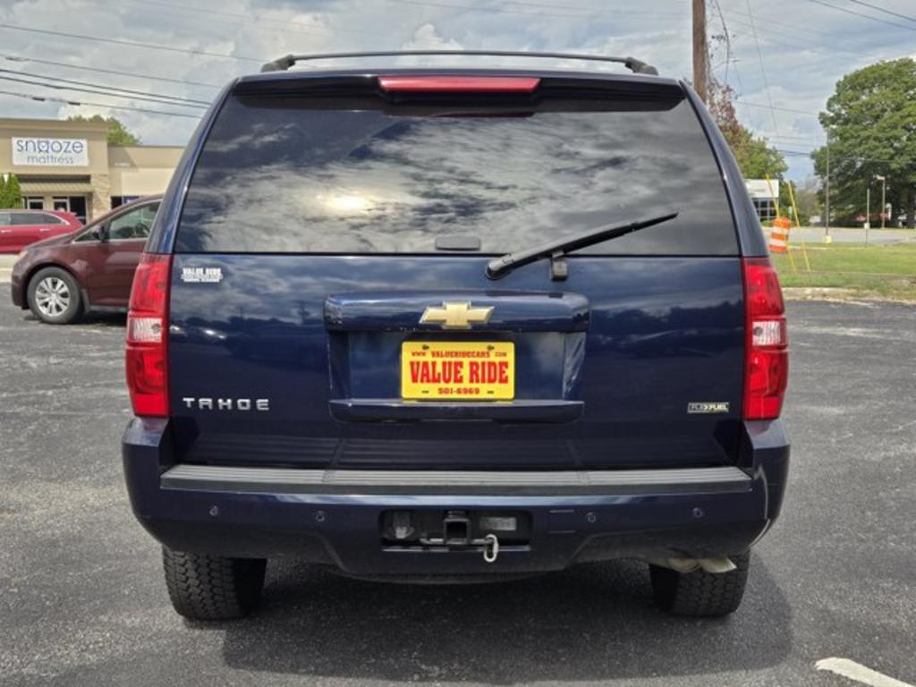 2007 Chevrolet Tahoe - $11,995