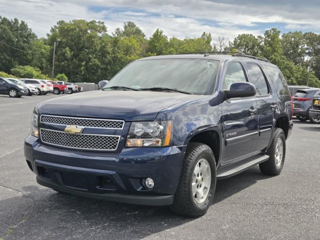 2007 Chevrolet Tahoe - $11,995