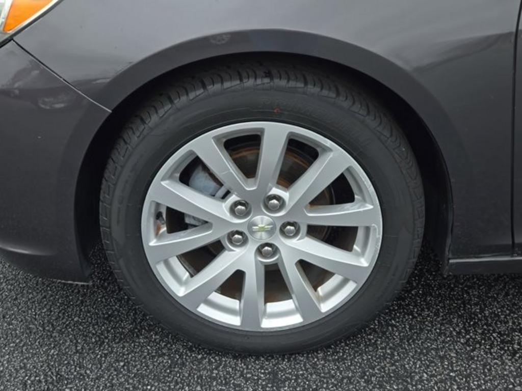 2013 Chevrolet Malibu LT photo