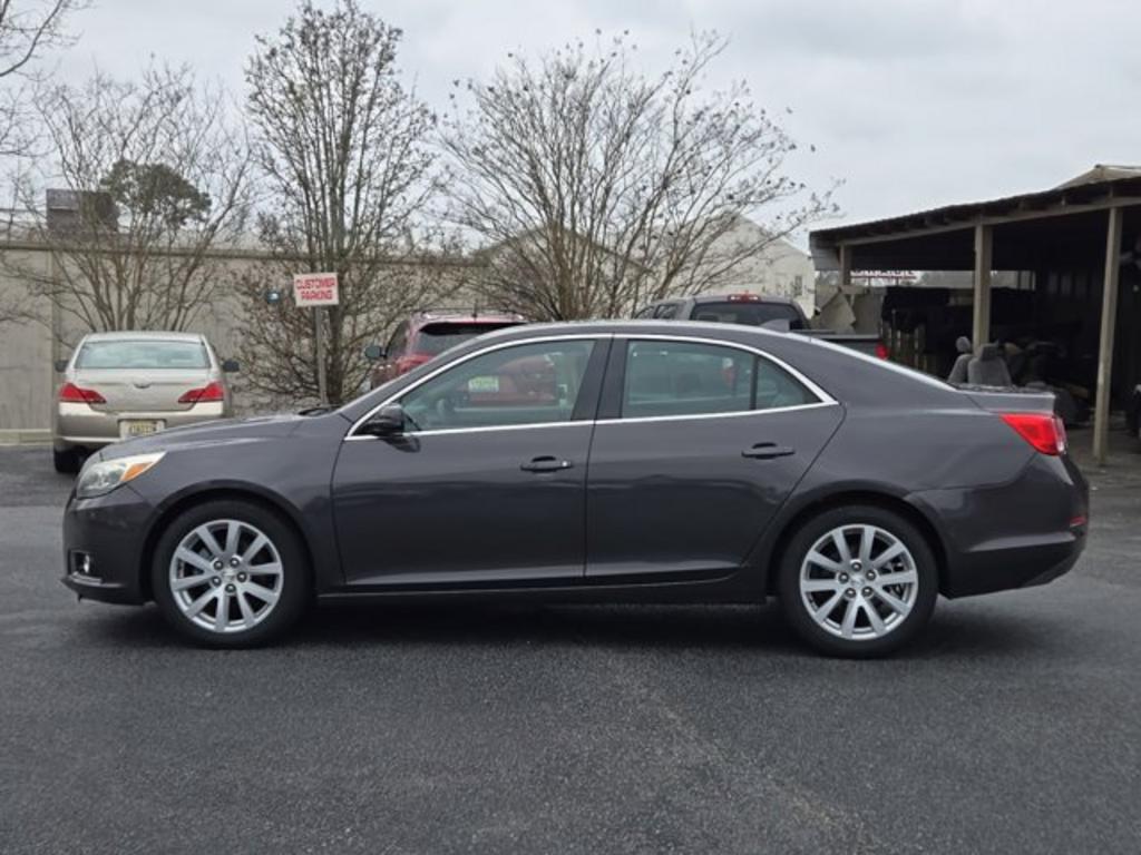 2013 Chevrolet Malibu LT photo