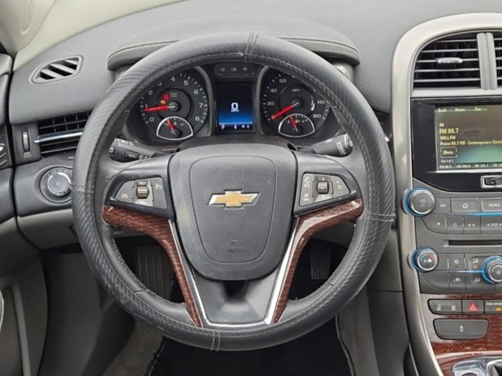 2013 Chevrolet Malibu LT photo