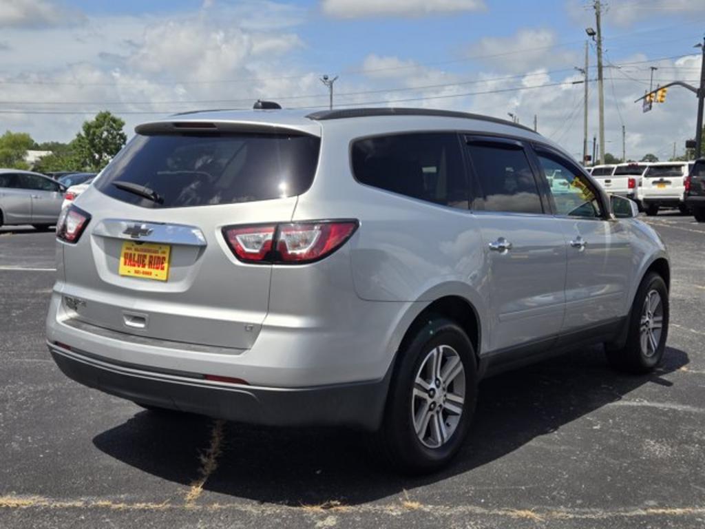 2017 Chevrolet Traverse - $10,995