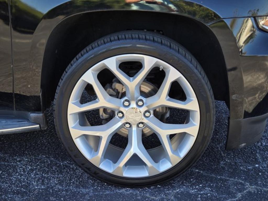 2017 Chevrolet Tahoe - $18,995