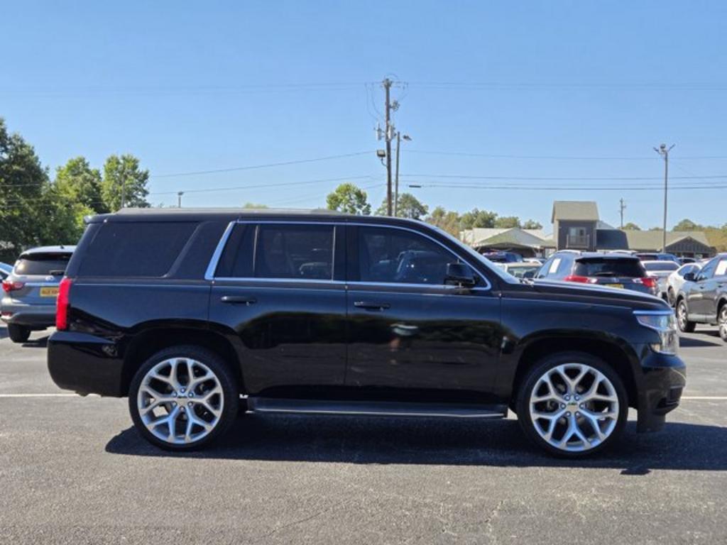 2017 Chevrolet Tahoe - $18,995