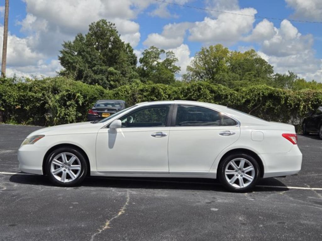 2009 Lexus ES - $10,995