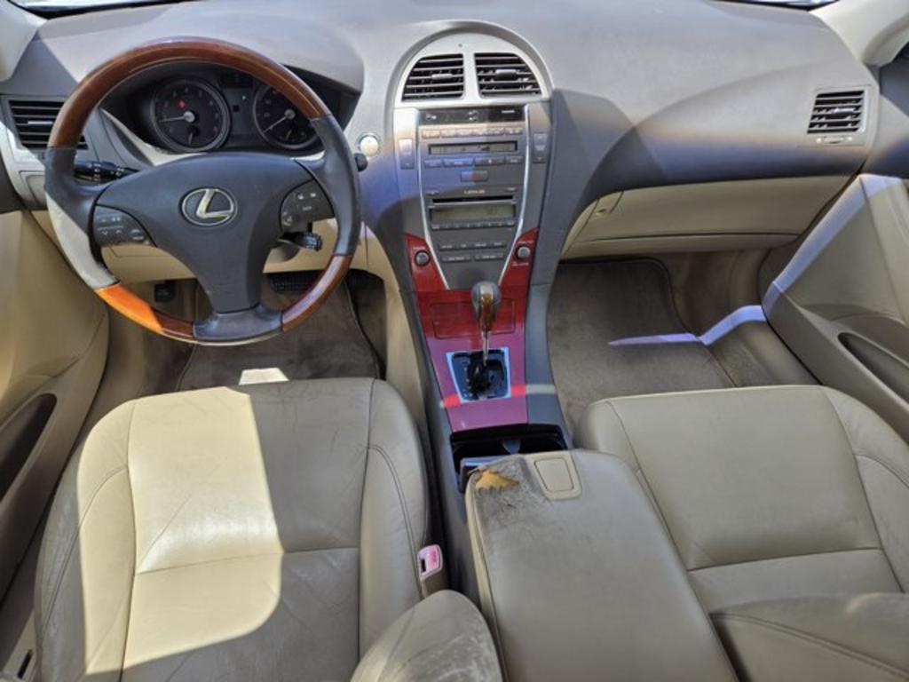 2009 Lexus ES - $10,995