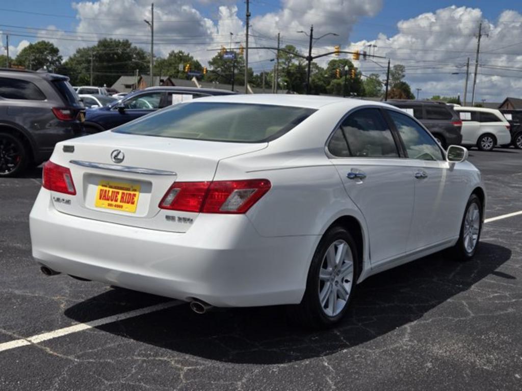 2009 Lexus ES - $10,995
