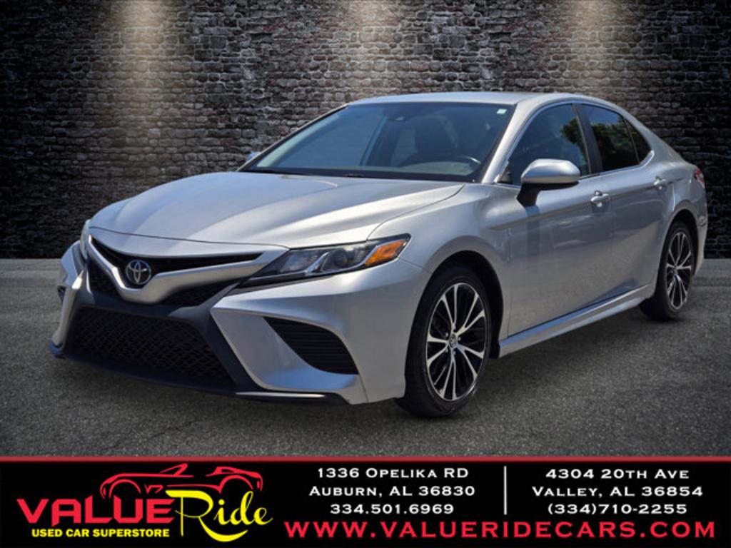 2020 Toyota Camry - $17,995