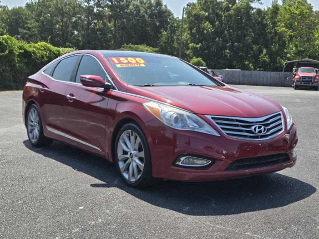 2013 Hyundai Azera - $9,995