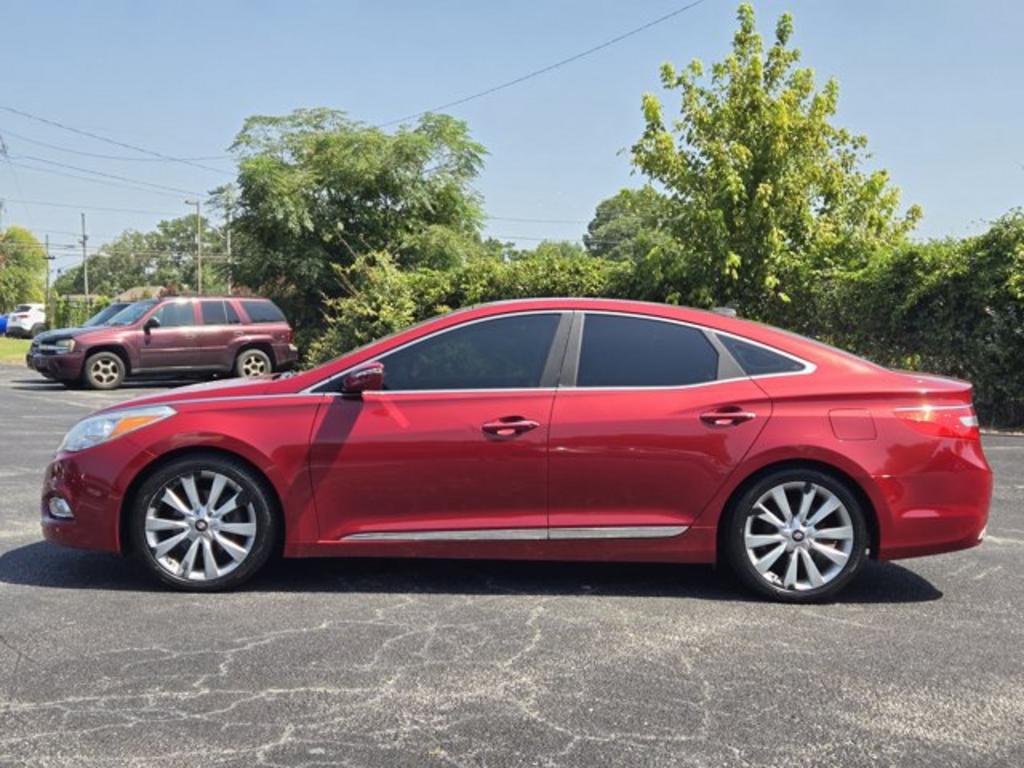 2013 Hyundai Azera - $9,995