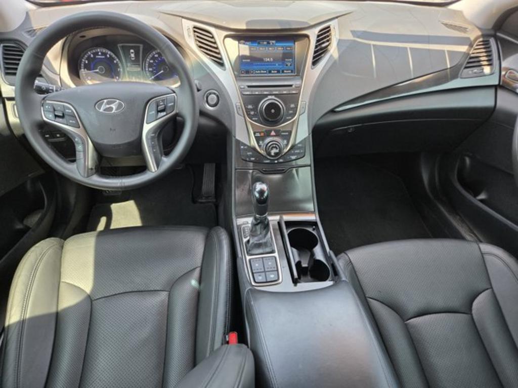 2013 Hyundai Azera - $9,995