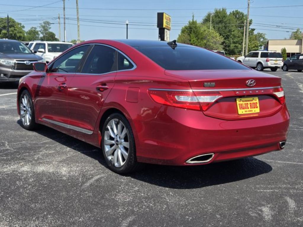 2013 Hyundai Azera - $9,995