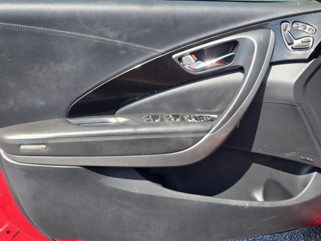 2013 Hyundai Azera - $9,995